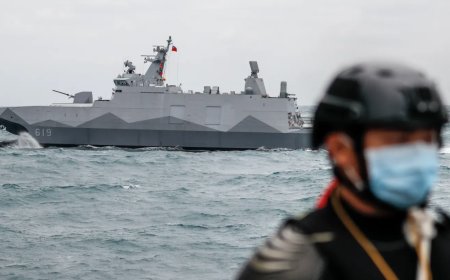 U.S. reaffirms commitment to Taiwan as Beijing conducts live fire drills in East China Sea